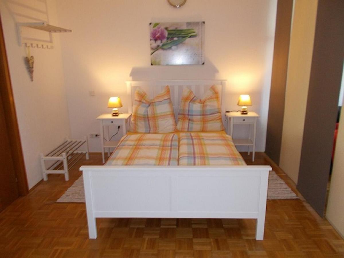 Ferienwohnung Familie Bauer 켈하임 외부 사진